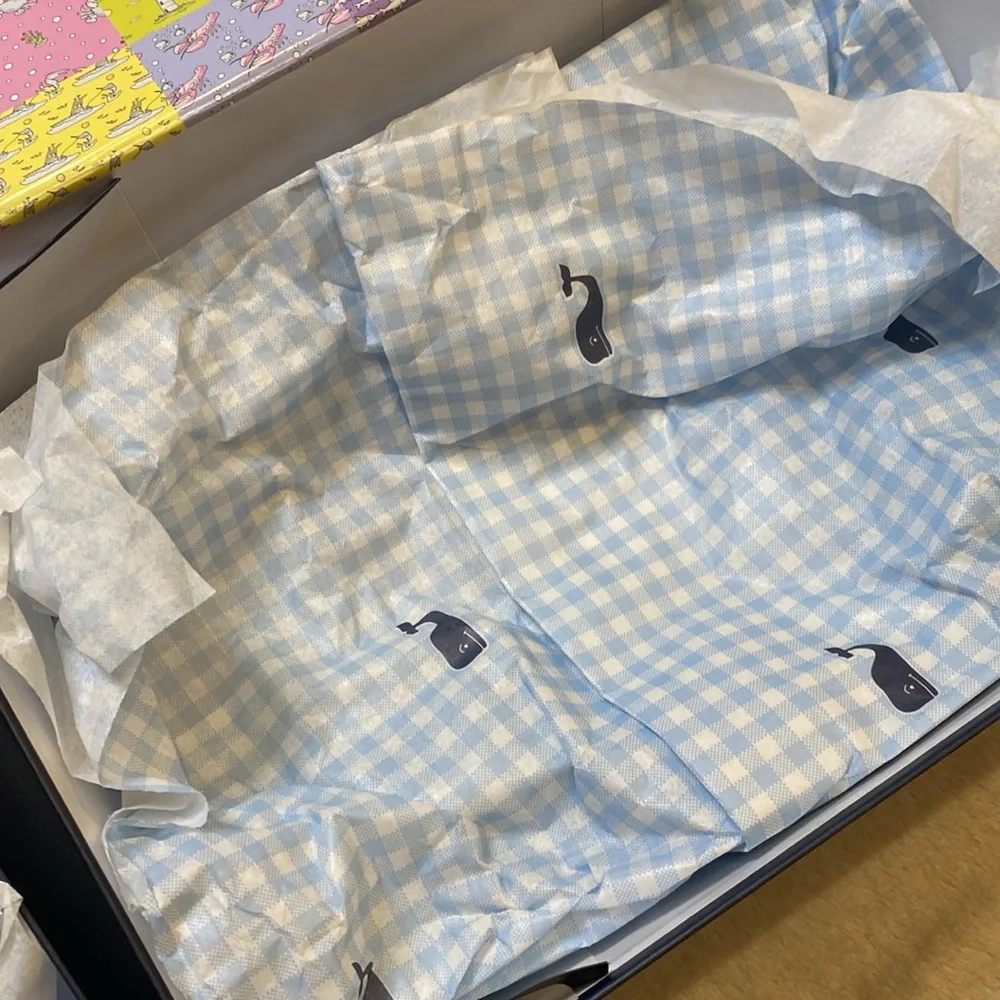 Vineyard Vines empty packaging bundle: 2 gift boxes, 3 gift bags